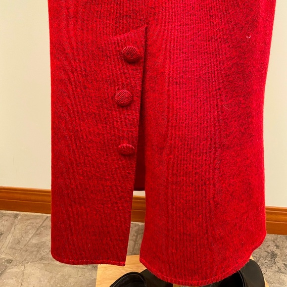 Vintage Column Skirt Buttons Down Back Slit - Picture 3 of 17